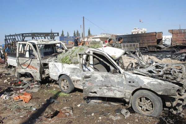 131020-syria-hama-truck-suicide-attack-01