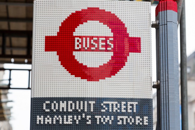Life-size Lego bus stop-04