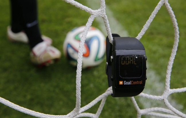 soccer-goal-line technology-05