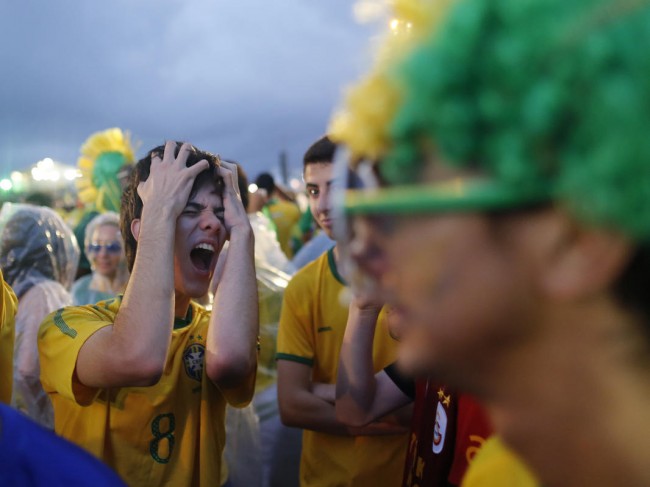 140709-world-cup-brazil-lost-09