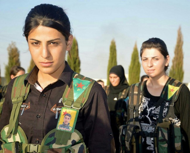 Female Kurdish fighters-syria-06
