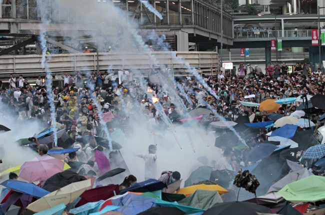 140928-hong kong umbrella protest-02