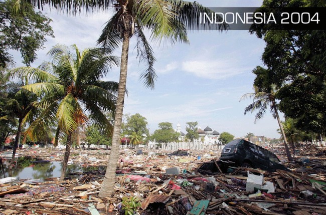 tsunami-indonesia-02-2004