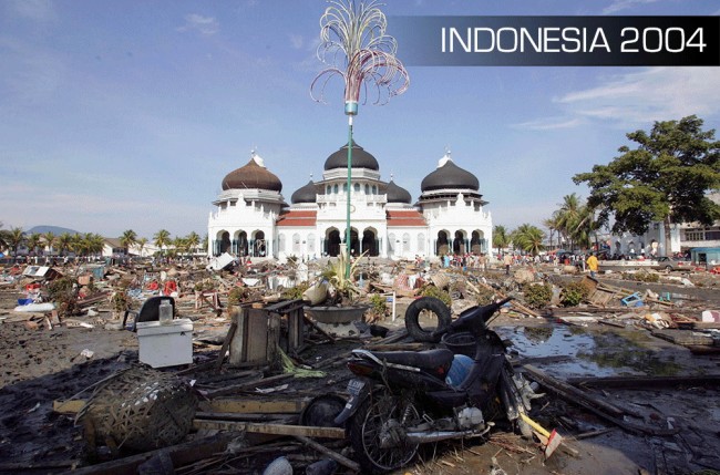 tsunami-indonesia-06-2004-06