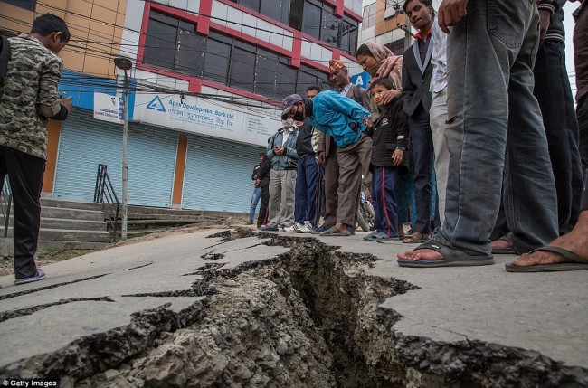 150425-nepal-earthquake-27