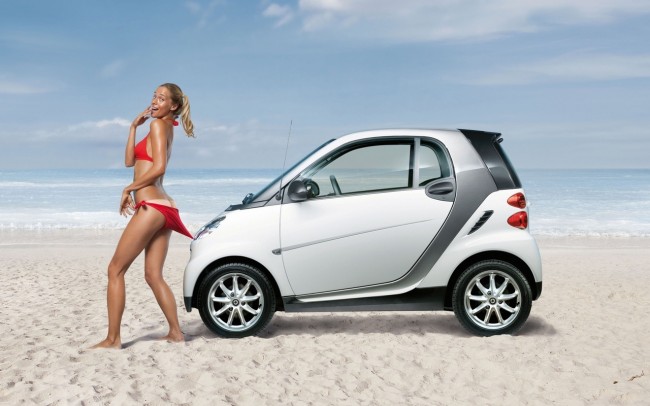 smart-car-on-beach