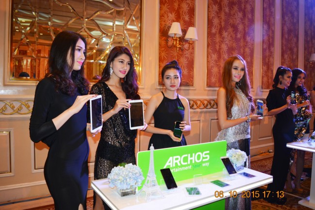 151008-archos-smartphone-launch-hcm-040_resize