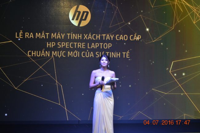 160704-hp-specter-laptop-launch-hcm-05_resize