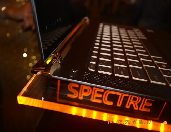 160704-hp-specter-laptop-launch-hcm-40_resize