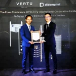 Điện thoại luxury Vertu bắt đầu được bán chính hãng tại Việt Nam