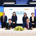 DHL Express và Ngân hàng Á Châu ACB hợp tác cắt giảm khí thải carbon bằng cách sử dụng nhiên liệu hàng không bền vững
